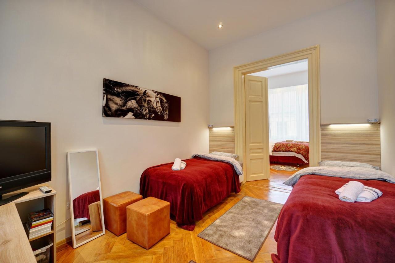 Casa De Vis, Brasov Old City Centre Διαμέρισμα Εξωτερικό φωτογραφία