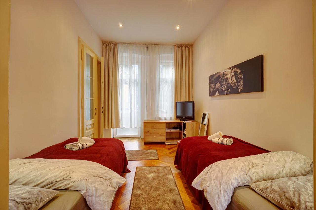 Casa De Vis, Brasov Old City Centre Διαμέρισμα Εξωτερικό φωτογραφία